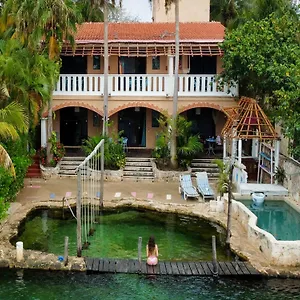 Chez Waffle **** Puerto Aventuras